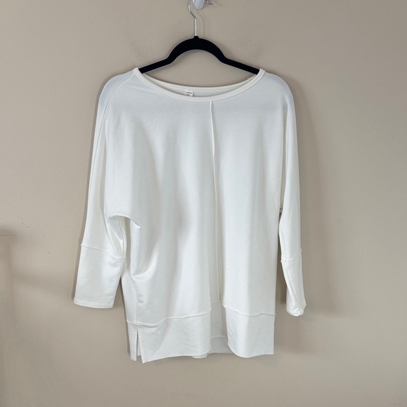 SPANX Tops - Spanx Stretch Dolman Sleeve 3/4 Sleeve Top